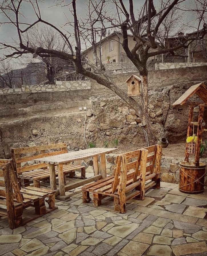 Elegaya Guest House Ijevan Exteriör bild