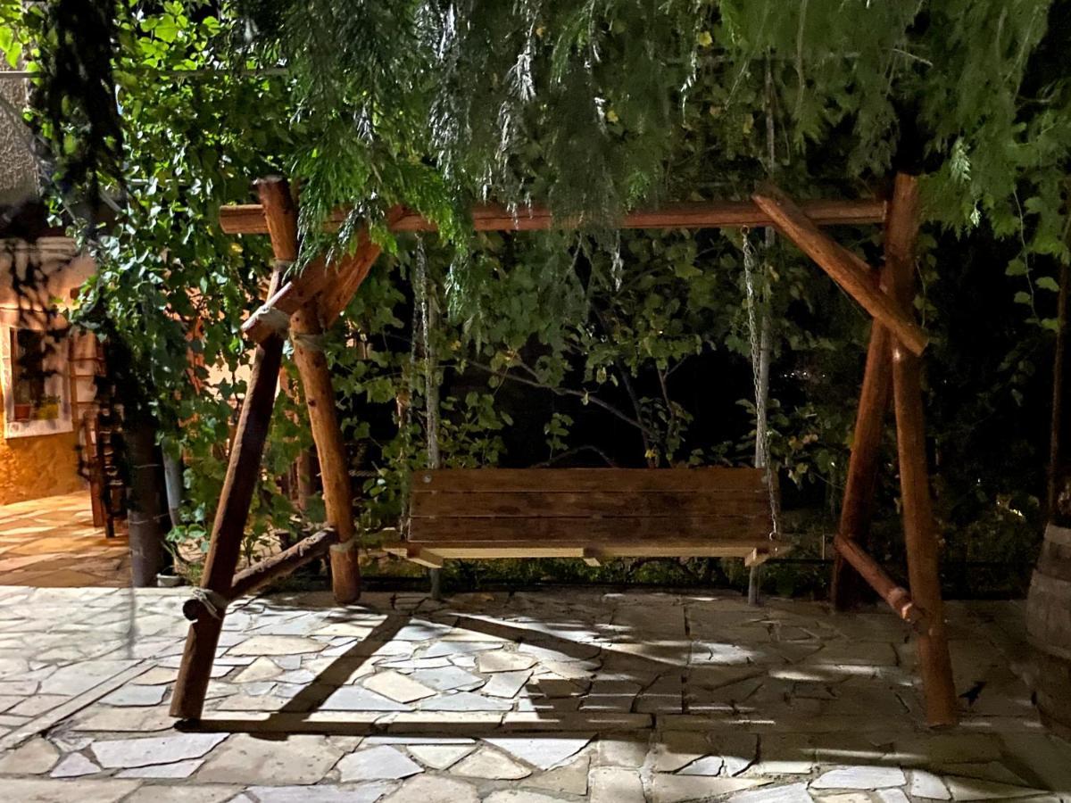 Elegaya Guest House Ijevan Exteriör bild